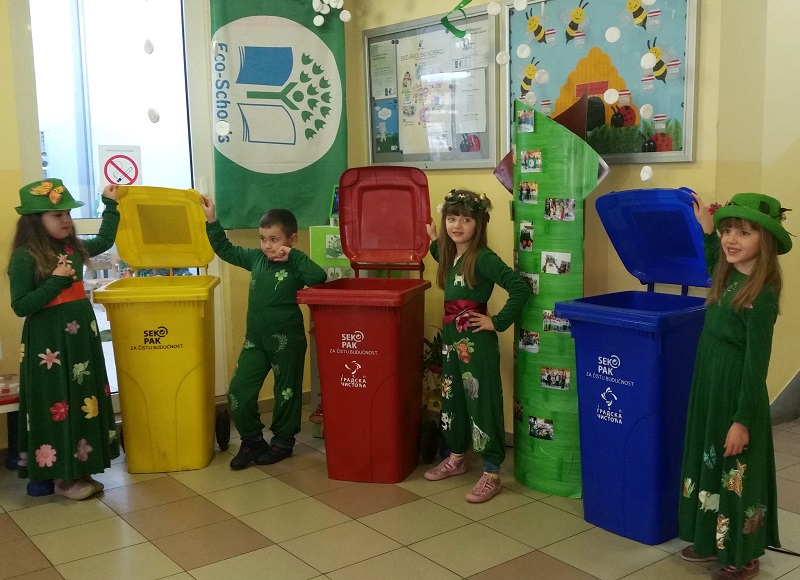 Deca recikliraju u vrtiću "1001 radost"