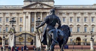 Beograđanka u Londonu: Da se opravi palata!