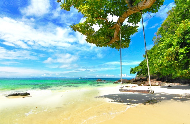Avio karte: Puket - Na čarobnom ostrvu (foto: Shutterstock)