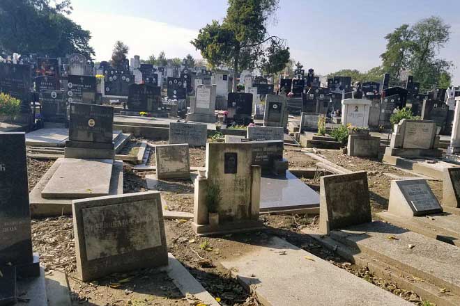 Sahrane i kremacije u Beogradu - Zemunsko groblje (foto: Nemanja Nikolić)