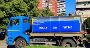Cisterne s vodom za piće na desetak lokacija u Beogradu (foto: beograd.rs)