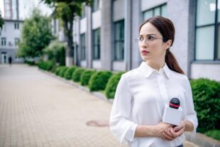 Dan žena: Bezbedne novinarke = slobodni mediji (foto: DepositPhotos.com)