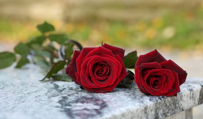 Poznati - preminuli (foto: DepositPhotos.com)