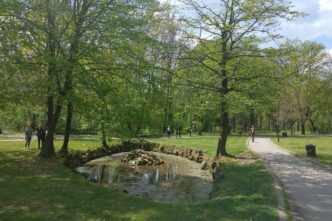 Pet skrivenih mesta u Beogradu gde je i usred letnjih vrućina prijatno: Topčiderski park (foto: Brankica Andonović)